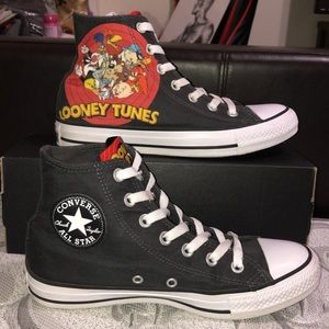 Looney Tunes Converse